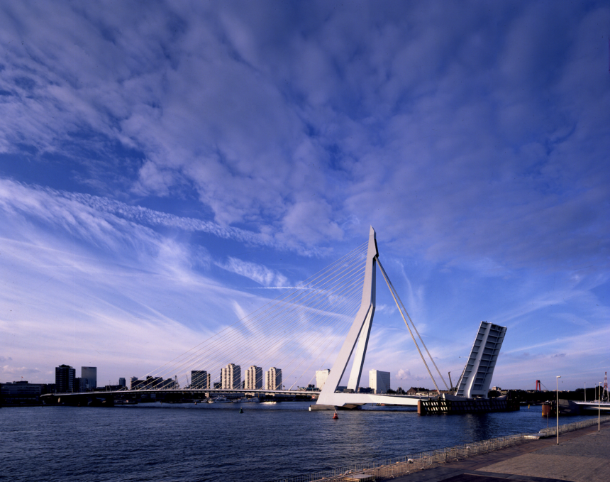 How Rijnmond Shapes News, Culture, and Identity in Rotterdam